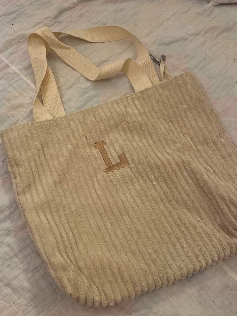 Cream Ribbed Tote Bag With 'L' Accent - Women Bags